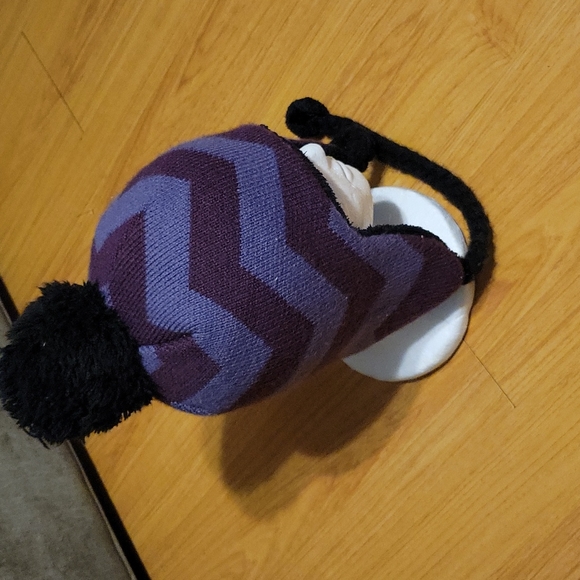 Vans Poof Ball Winter Hat - Picture 2 of 3